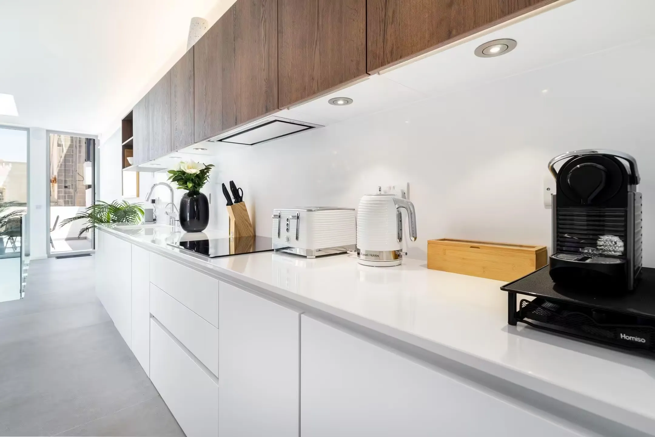 espais roca - amenities - comfort - kitchen