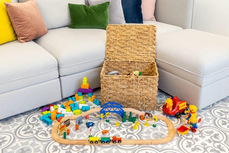 Jouets en bois pour les petits